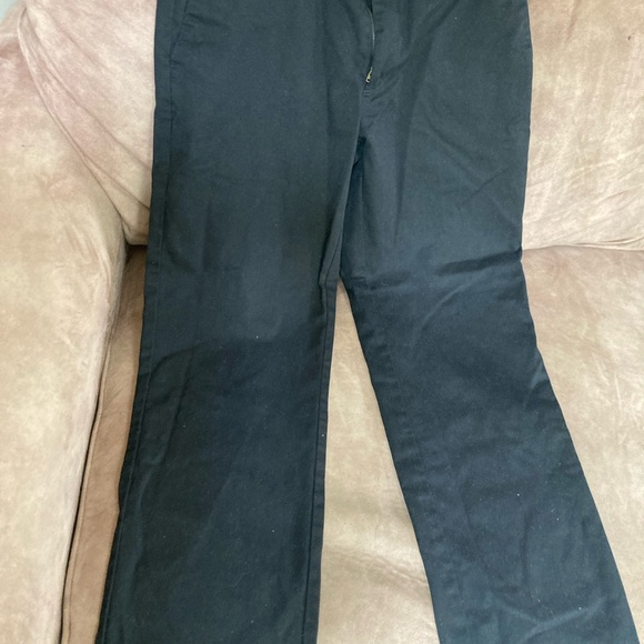 Amazon Essentials black Chino pants- flat front 30X30 - Picture 3 of 3